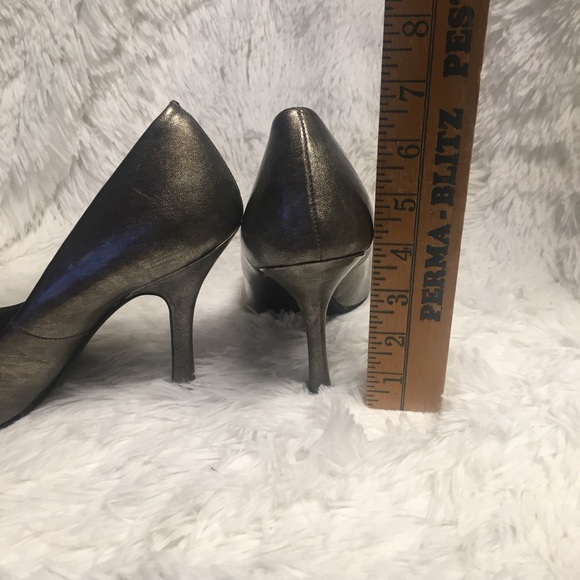 Bronze Pointed Toe Pumps - Picture 6 of 7